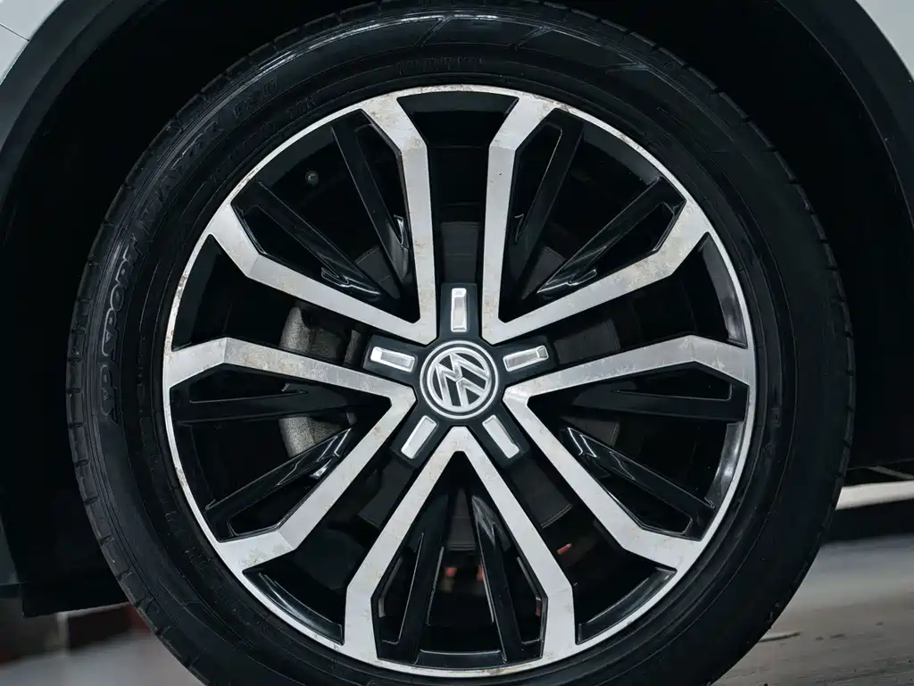 Volkswagen T-Roc 2019 — фото 23