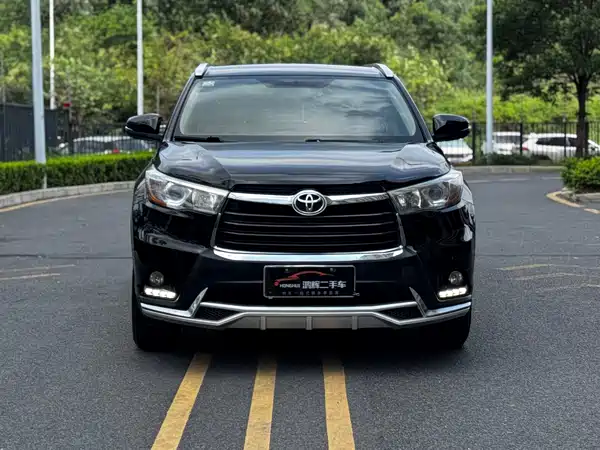 Toyota Highlander 2015