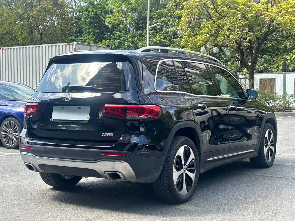 Mercedes-Benz GLB 2022 — фото 16