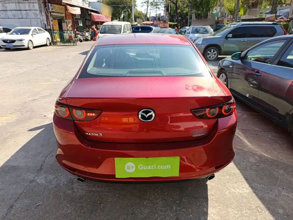 Mazda 3 Axela 2020
