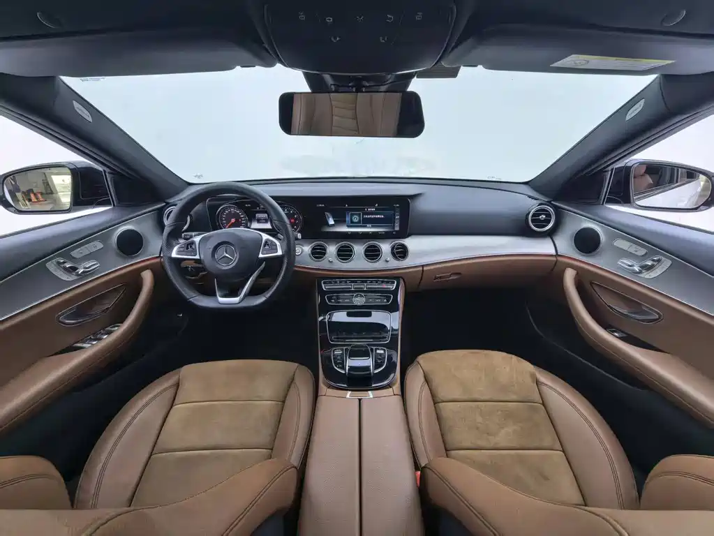Mercedes-Benz E-Class 2018 — фото 10