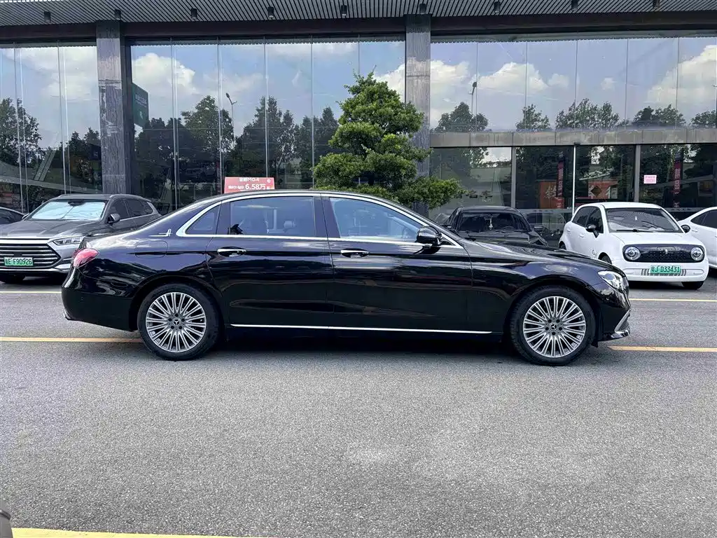Mercedes-Benz E-Class 2020 — фото 7