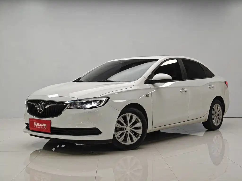 Buick Excelle GT 2022 — фото 1