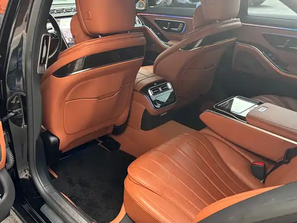 Mercedes-Benz S-Class 2023