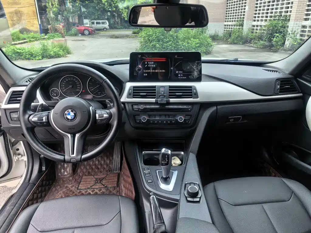 BMW 3 Series 2015 — фото 9