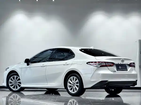 Toyota Camry 2022