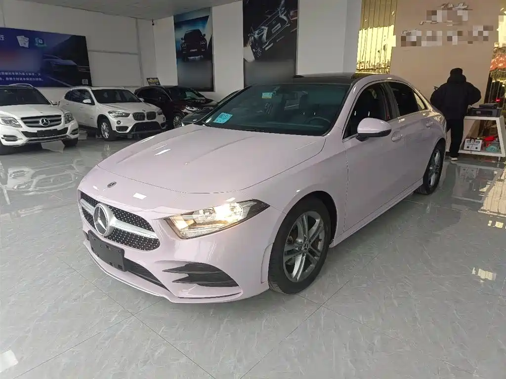 Mercedes-Benz A-Class 2021 — фото 2