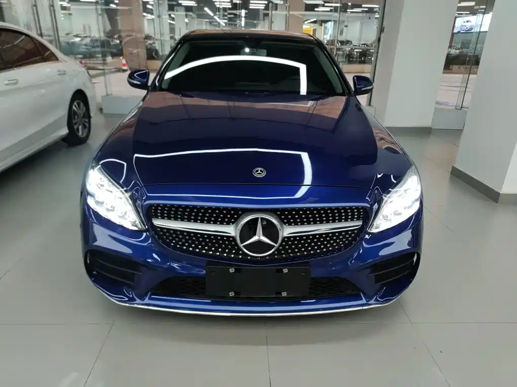 Mercedes-Benz C-Class 2019