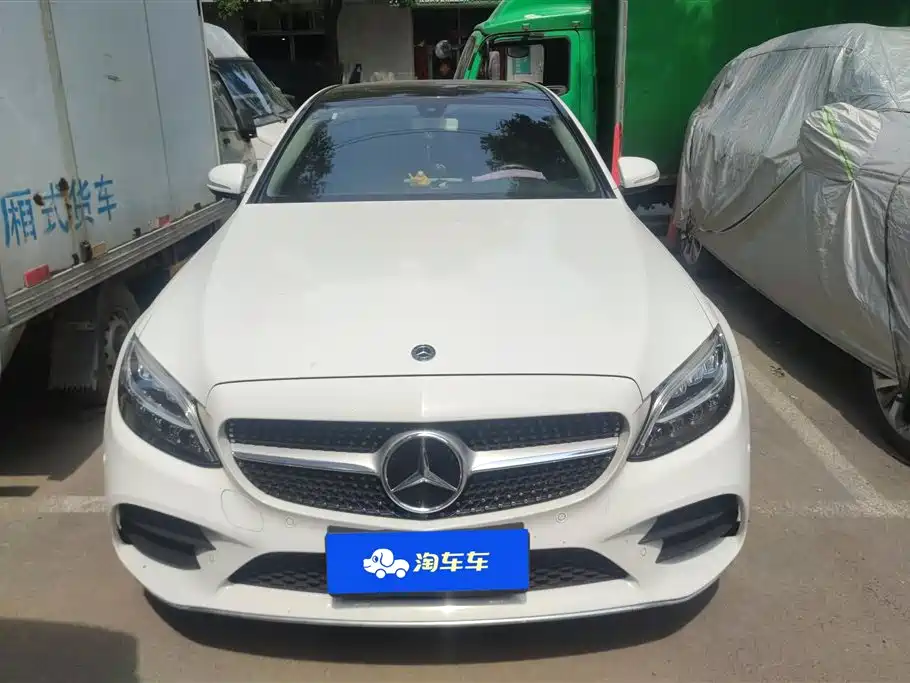 Mercedes-Benz C-Class 2020