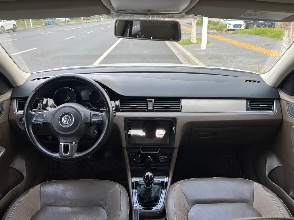 Volkswagen Bora 2015