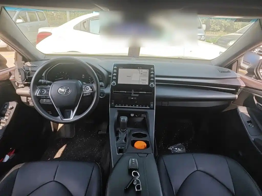 Toyota Avalon 2020