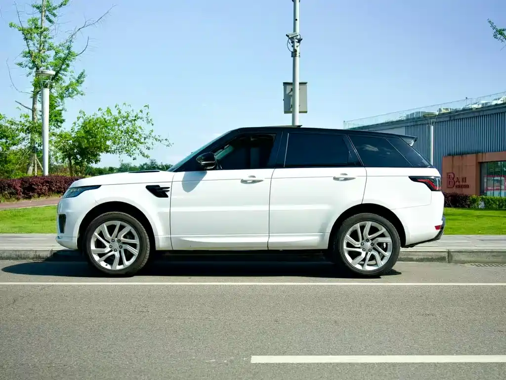 Land Rover Sport 2019 — фото 3