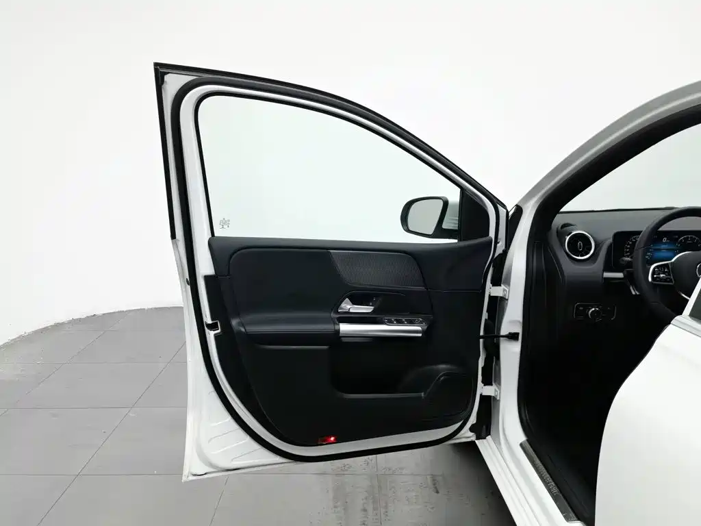 Mercedes-Benz B-Class 2020 — фото 8