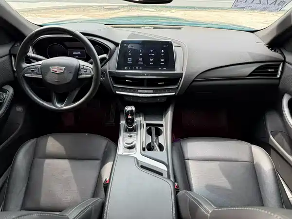 Cadillac CT5 2023