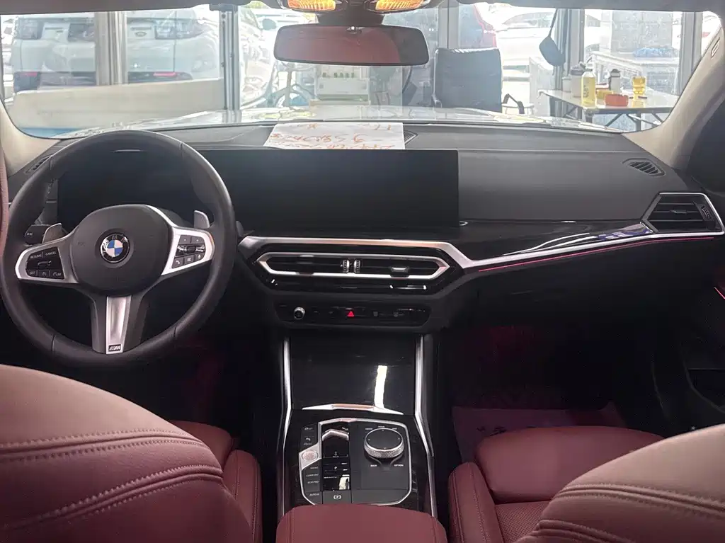 BMW 3 Series 2024