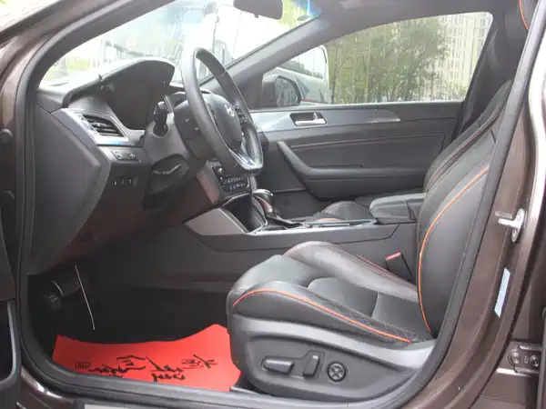 Hyundai Sonata 2015