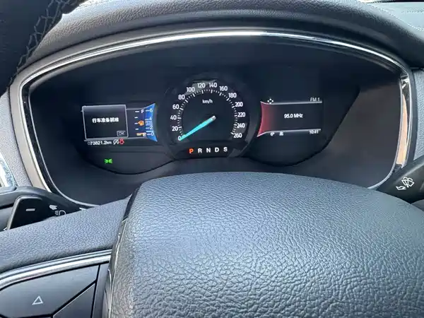 Ford Taurus 2018