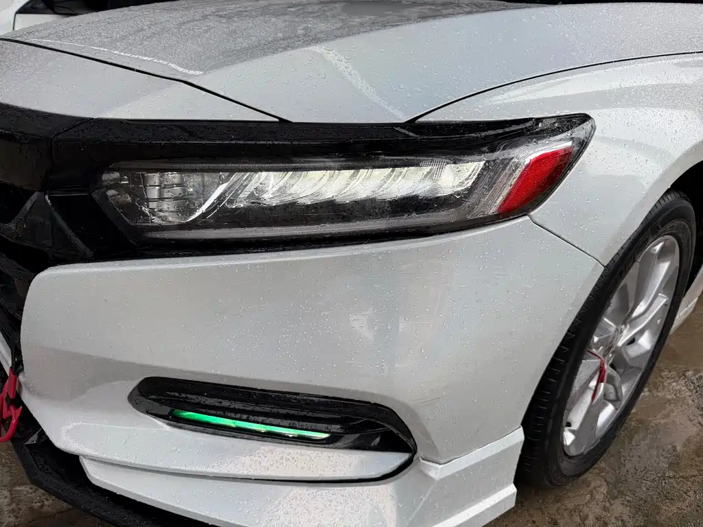 Honda Accord 2019 — фото 8