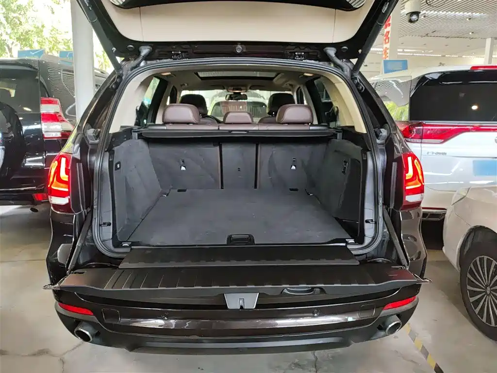 BMW X5 2014 — фото 19