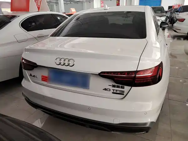 Audi A4L 2020