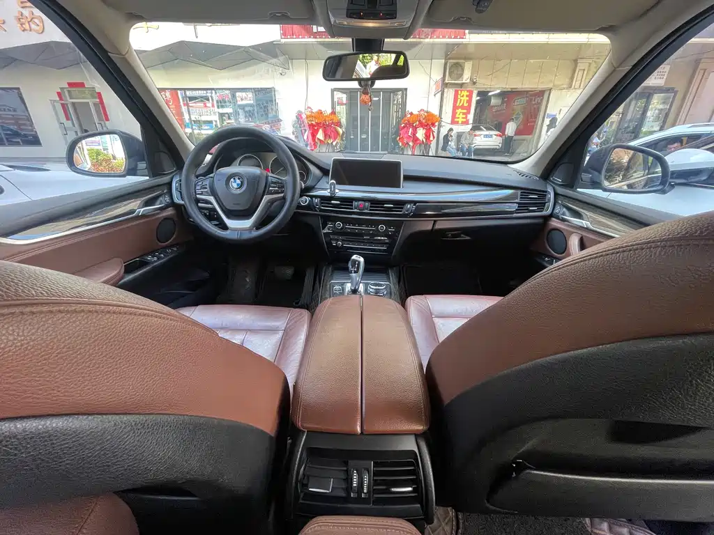 BMW X5 2015 — фото 6