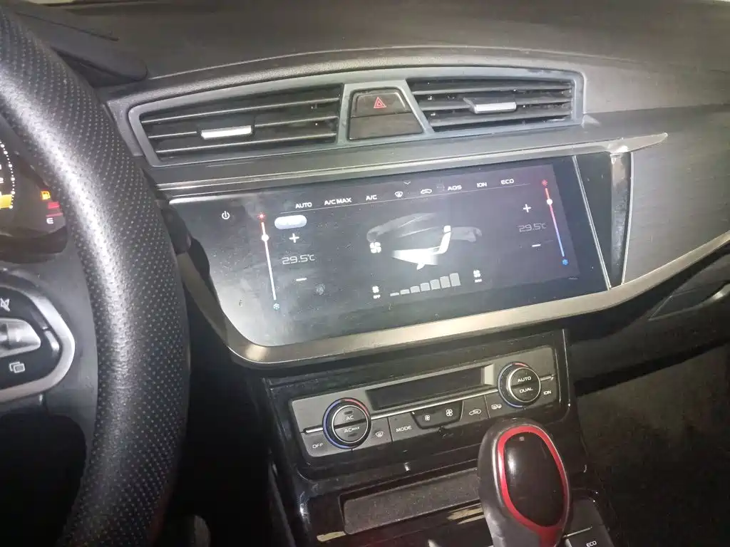Geely Emgrand GS 2021 — фото 13