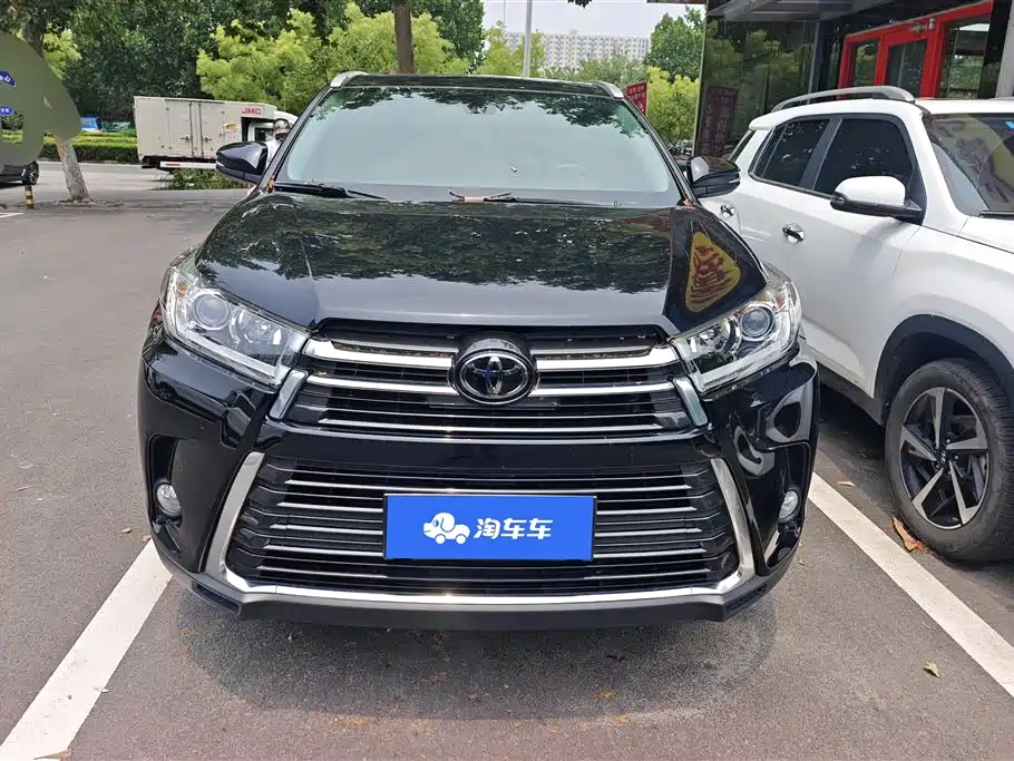 Toyota Highlander 2020
