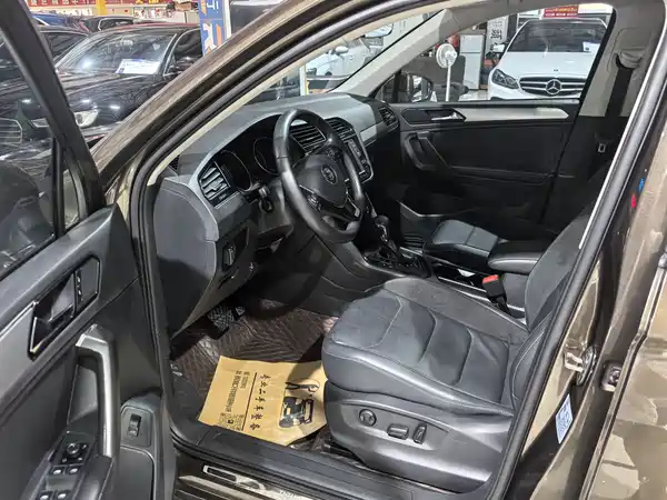 Volkswagen Tiguan L 2017