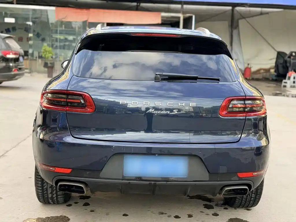Porsche Macan 2014