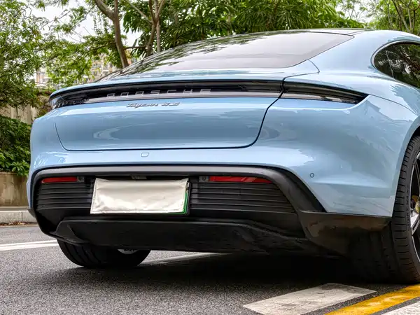 Porsche Taycan 2019