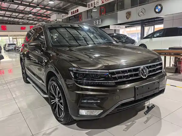 Volkswagen Tiguan L 2017
