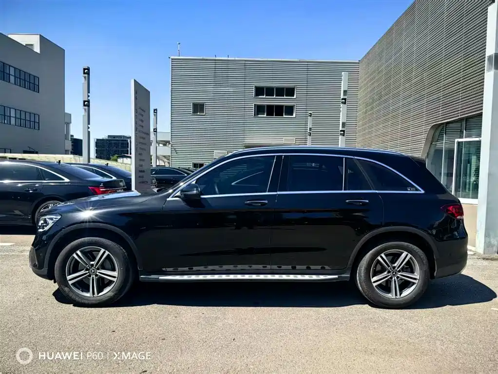 Mercedes-Benz GLC 2021 — фото 2