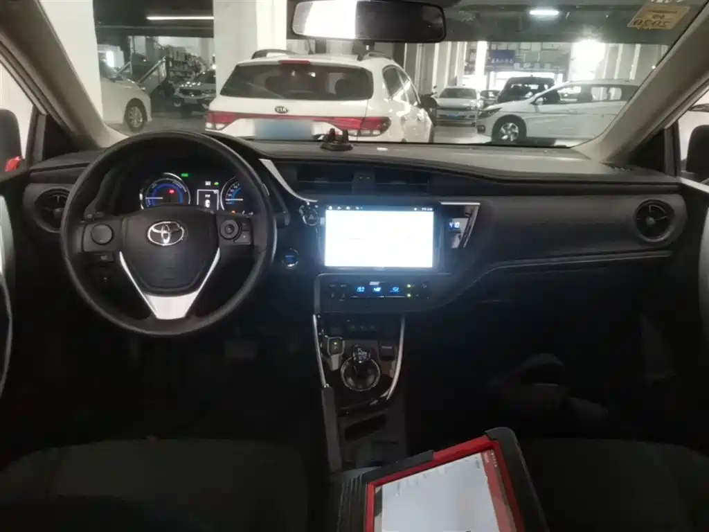 Toyota Levin 2018 — фото 10