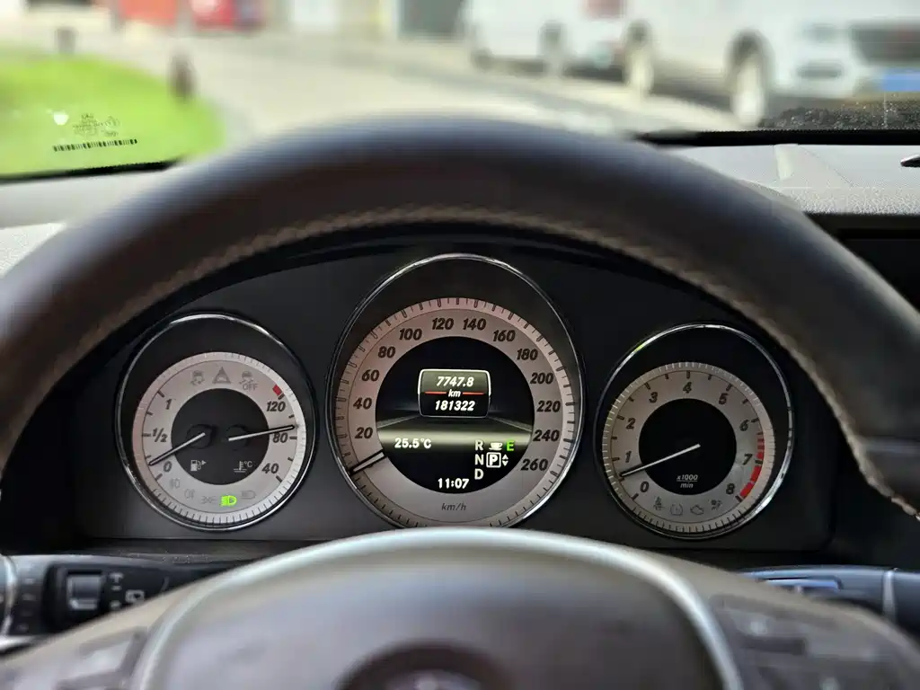 Mercedes-Benz GLK-Class 2012 — фото 13