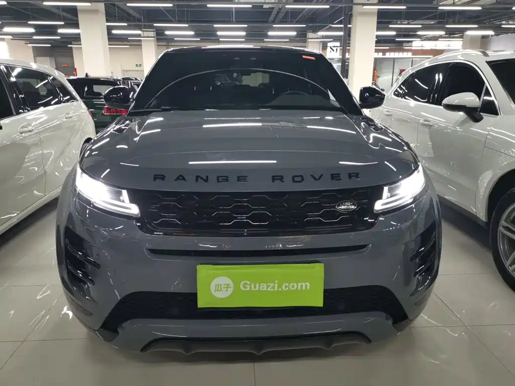 Land Rover Evoque 2021