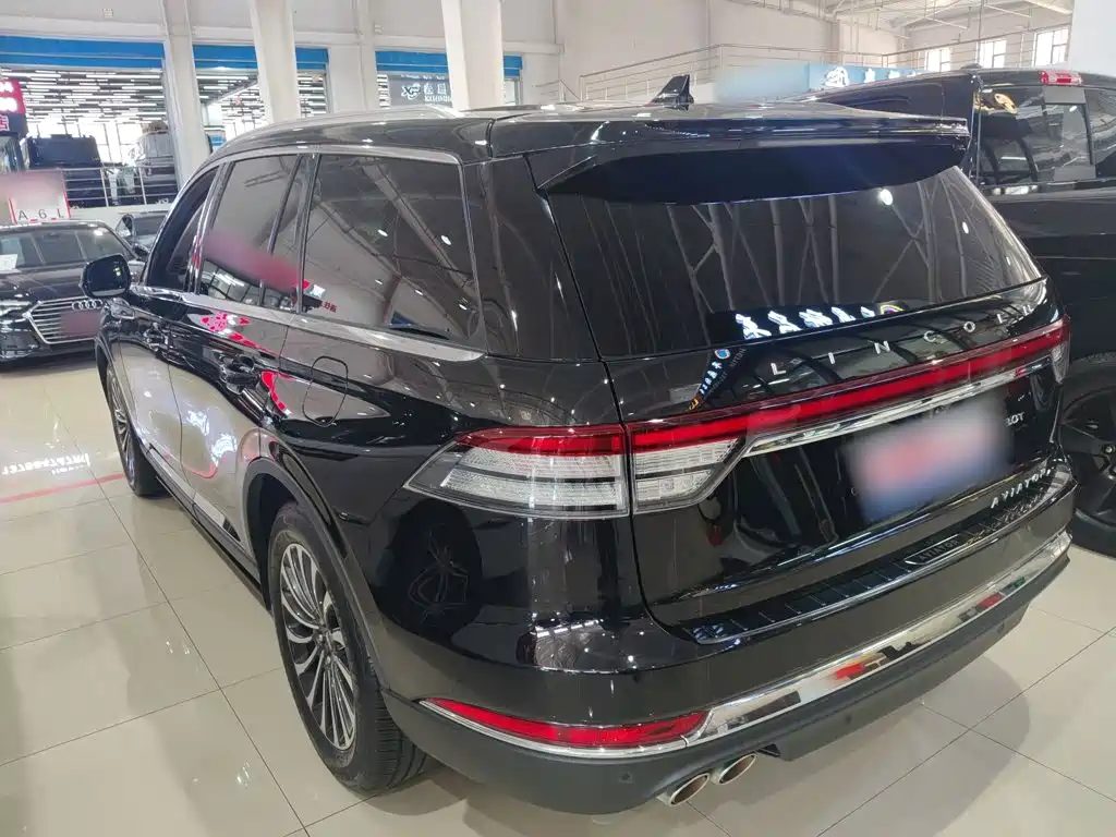 Lincoln Aviator 2021