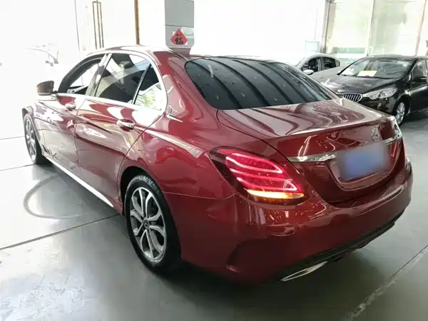 Mercedes-Benz C-Class 2017