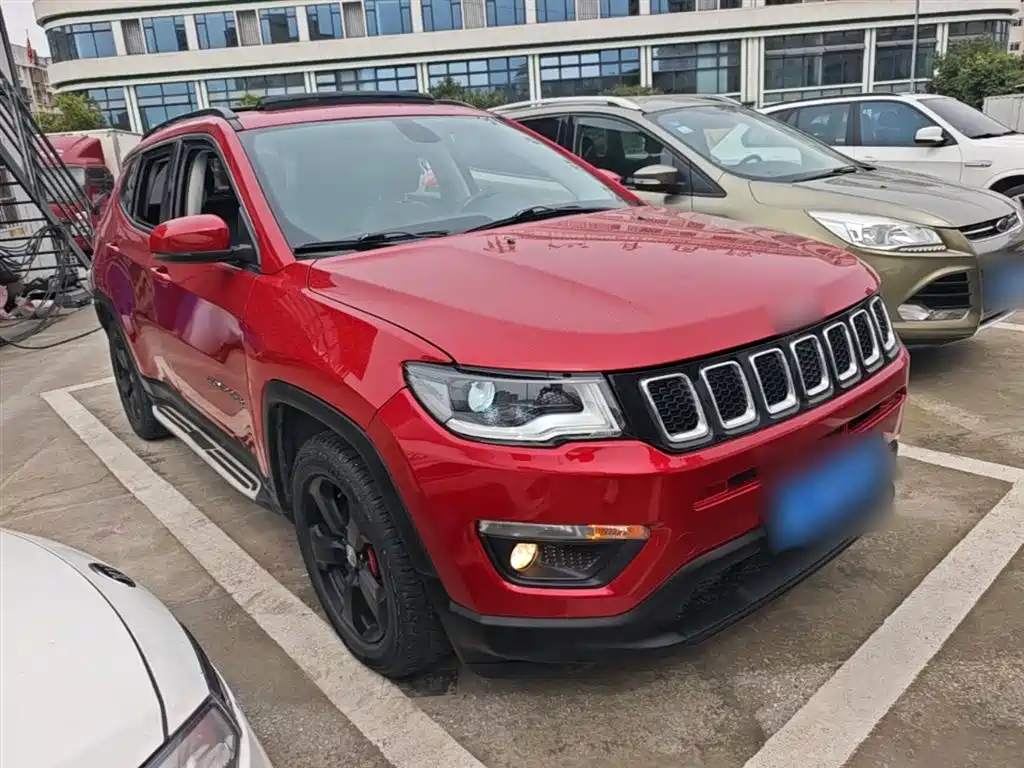 Jeep Compass 2017 — фото 4