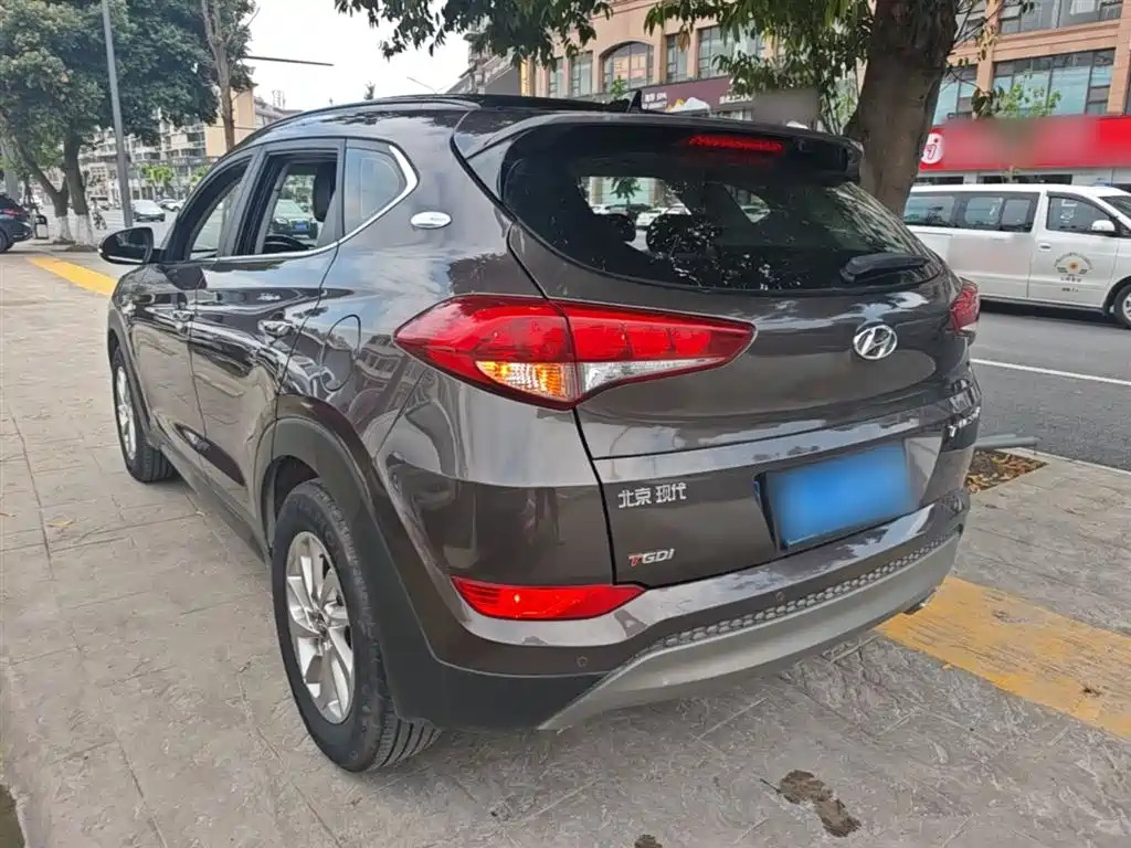 Hyundai Tucson 2017 — фото 5
