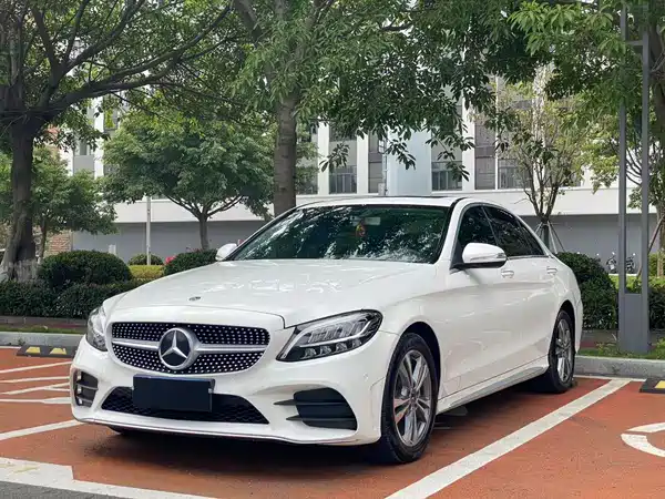 Mercedes-Benz C-Class 2019