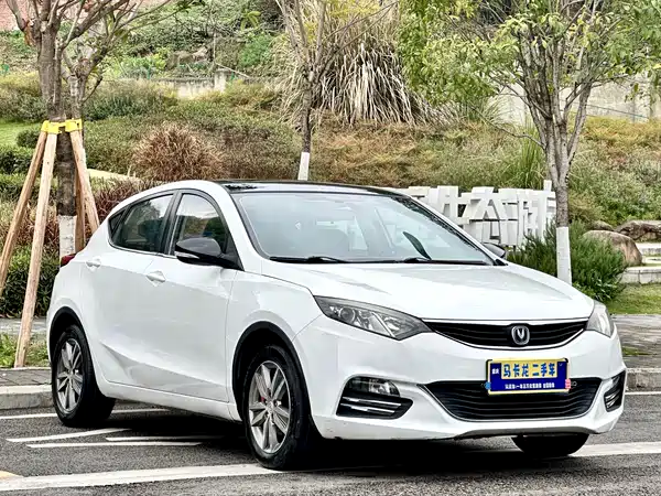 Changan Eado XT 2015