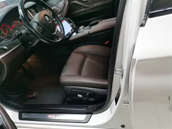 BMW 5 Series 2014