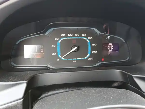 Roewe 360 2016