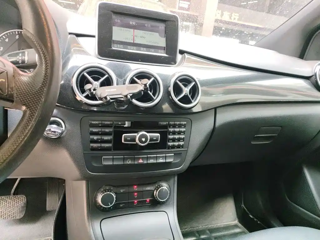 Mercedes-Benz B-Class 2014 — фото 13