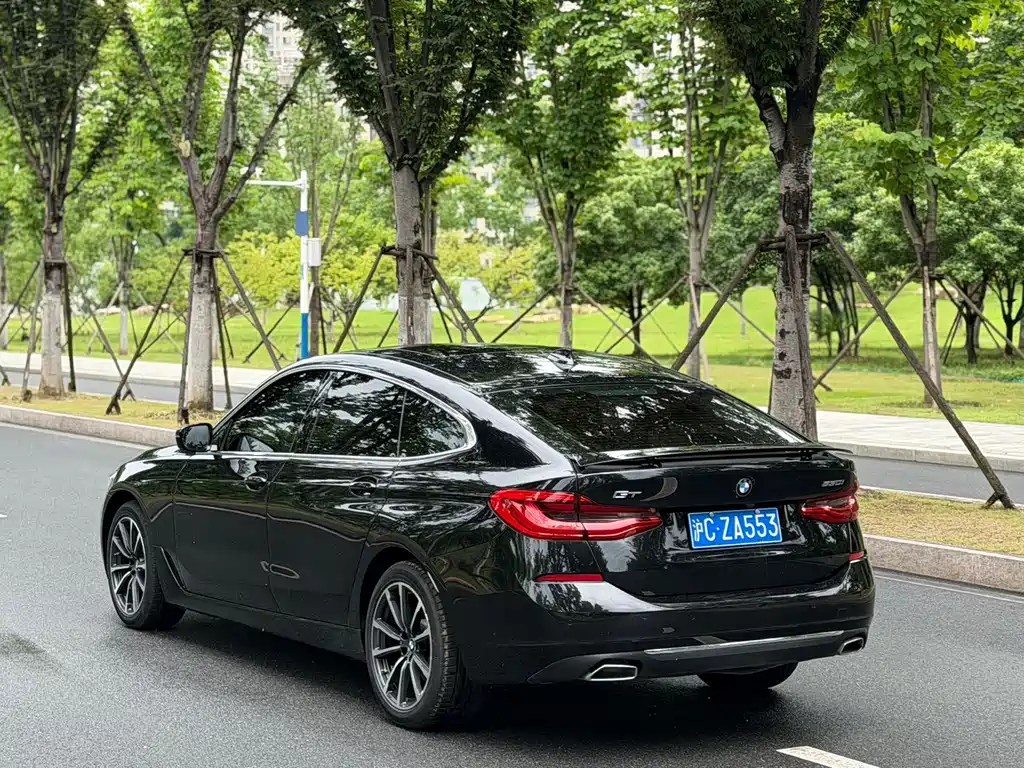 BMW 6 Series GT 2021 — фото 9