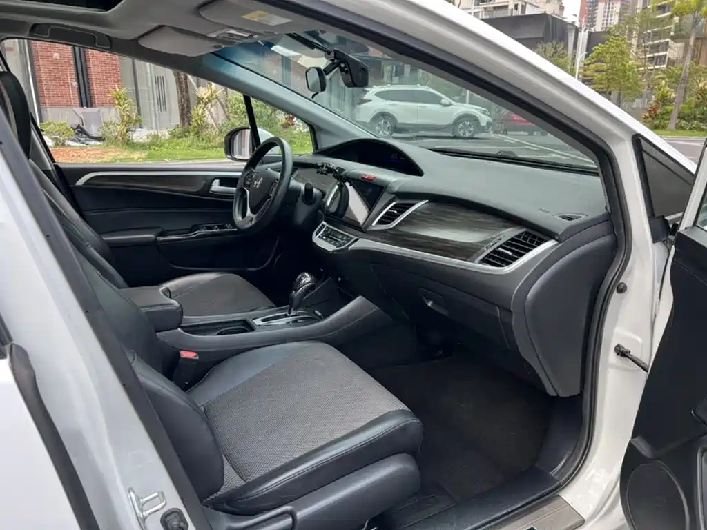 Honda Jade 2019 — фото 20