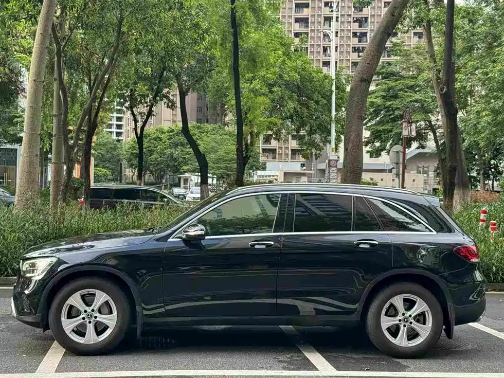 Mercedes-Benz GLC 2020