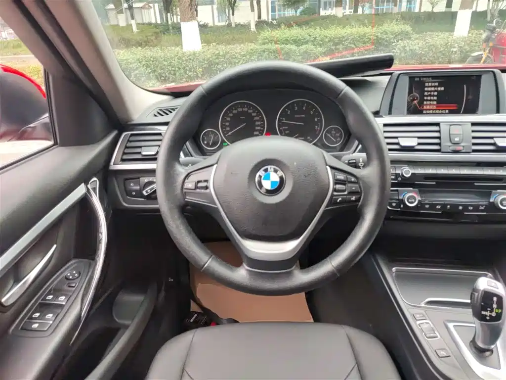 BMW 3 Series 2016 — фото 3