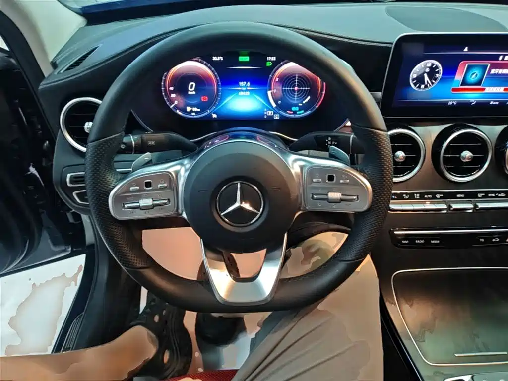 Mercedes-Benz C-Class 2020 — фото 11