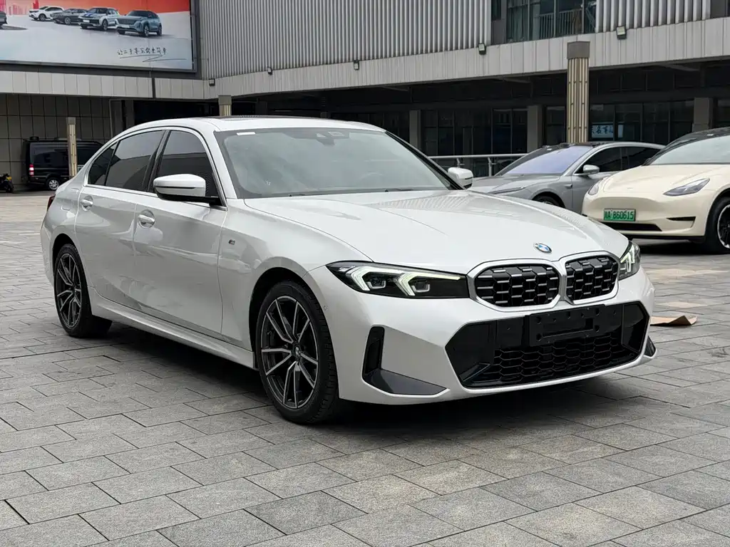 BMW 3 Series 2023